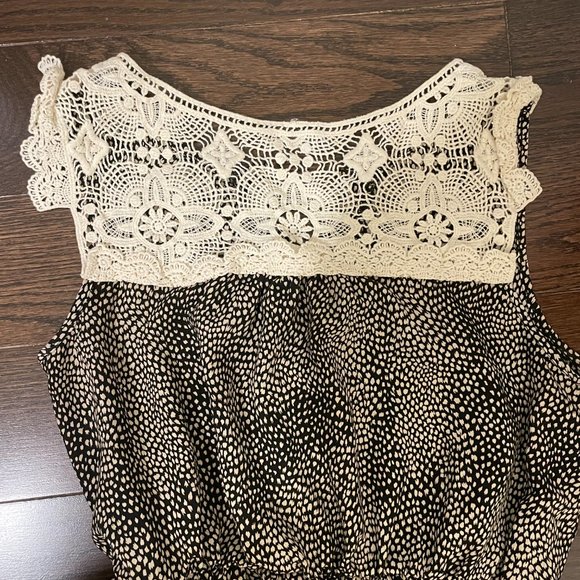 Tulip Cut Animal Printed Sleeveless Dress with Crochet Detailing - Picture 6 of 6